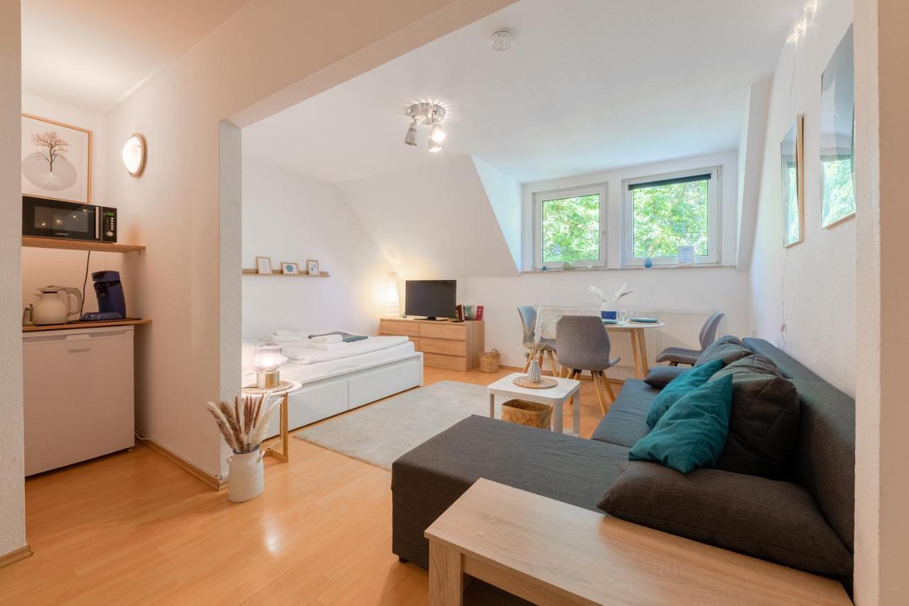 Stay Awesome - Schonfeld Apartment, Netflix Und Kostenloses Parken Kassel Dış mekan fotoğraf